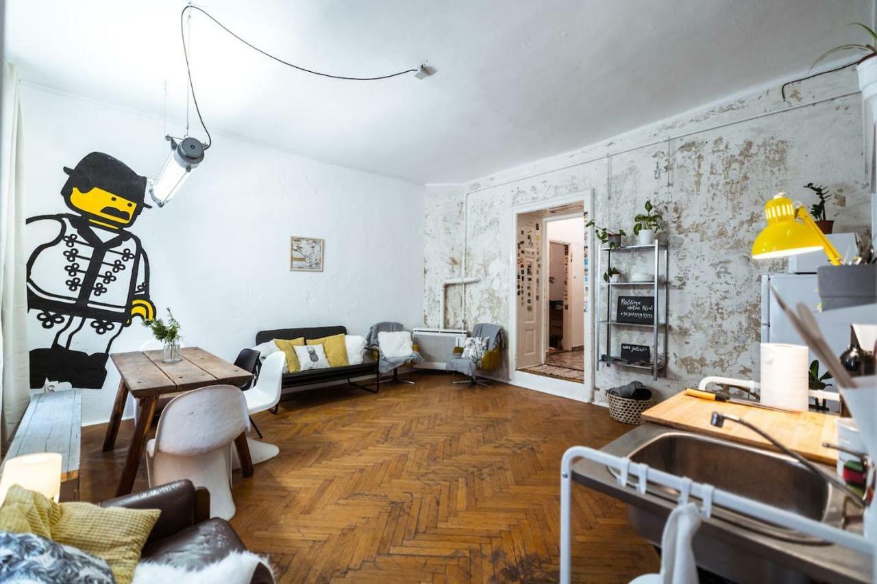 A Szoba Apartman Pécs Eksteriør bilde