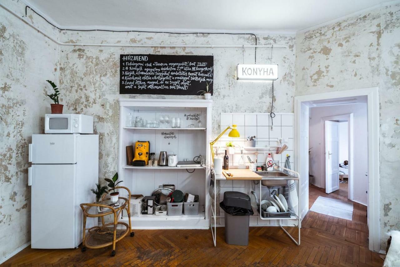 A Szoba Apartman Pécs Eksteriør bilde